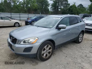 2013 Volvo XC60 3.2L z VIN YV4952DL3D2385683, wystawiony jako Copart lot #61054765 z przebiegiem 123 752 mil mil oraz Czysty tytuł • Clean title. Historia ofert i sprzedaży dostępna na DreamBid. Obrazek 1.