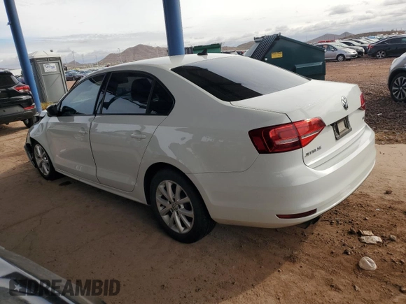 2015 Volkswagen Jetta SE с VIN 3VWD17AJ0FM252607, выставлен на аукционе Copart как лот 48871745 с пробегом 120 166 миль миль и Списание • Salvage title. История ставок и продаж доступна на DreamBid. Изображение 2.
