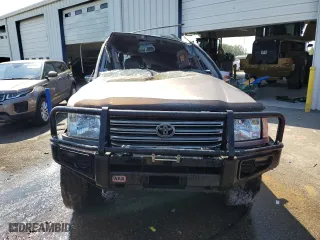 2004 Toyota Land Cruiser with VIN JTEHT05J942058478, listed as a Copart auction lot 68328294 with 280,611 mi miles and Non Repairable. Bid and sale history available at carsss.com. Image 5.