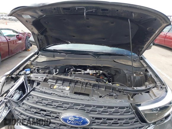 2022 Ford Explorer с VIN 1FMSK8BHXNGC20082, выставлен на аукционе IAAI как лот 42386663 с пробегом 10 807 миль миль и . История ставок и продаж доступна на DreamBid. Изображение 10.