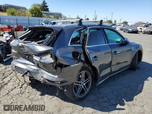 2018 Audi SQ5 Prestige with VIN WA1C4AFY8J2153908, listed as a Copart auction lot 67121434 with Not Provided miles and Salvage Title. Bid and sale history available at DreamBid. Image 3.