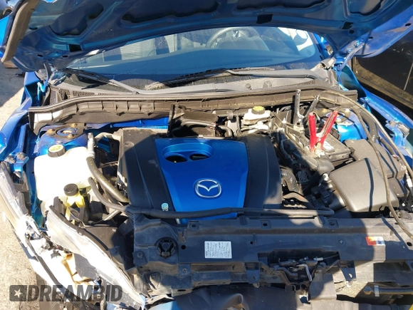 2012 Mazda Mazda3 i Touring with VIN JM1BL1L75C1637284, listed as a IAAI auction lot 41817208 with 175,194 mi miles. Bid and sale history available at carsss.com. Image 10.