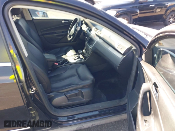 2007 Volkswagen Passat Wolfsburg Edition with VIN WVWAK73C57P156730, listed as a IAAI auction lot 42022370 with 129,504 mi miles and . Bid and sale history available at DreamBid. Image 5.