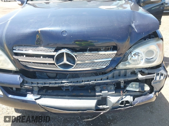 2003 Mercedes-Benz M 350 с VIN 4JGAB57E73A430678, выставлен на аукционе IAAI как лот 42268554 с пробегом 239 108 миль миль и . История ставок и продаж доступна на DreamBid. Изображение 6.