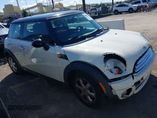 2010 MINI Hardtop with VIN WMWMF3C59ATZ64568, listed as a IAAI auction lot 41809519 with 104,923 mi miles and . Bid and sale history available at DreamBid. Image 1.