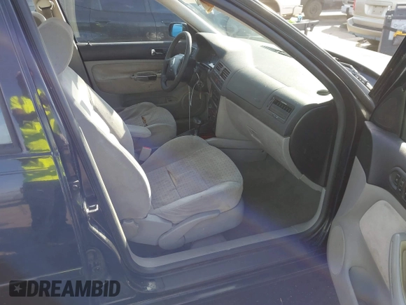 2000 Volkswagen Jetta GLS z VIN 3VWSA29M3YM047424, wystawiony jako IAAI lot #41610862 z przebiegiem 216 902 mil mil oraz . Historia ofert i sprzedaży dostępna na DreamBid. Obrazek 5.