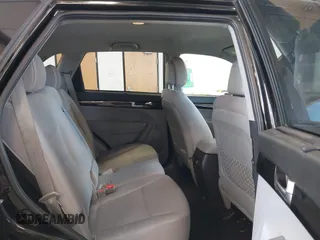 2014 Kia Sorento LX with VIN 5XYKTCA64EG541574, listed as a IAAI auction lot 42067910 with 144,234 mi miles and . Bid and sale history available at carsss.com. Image 8.