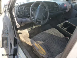 1998 Dodge Ram 1500 with VIN 3B7HC12Y1WG125063, listed as a Copart auction lot 49878885 with 367,221 mi miles and Salvage Title. Bid and sale history available at carsss.com. Image 8.