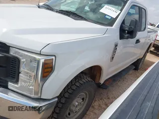 2019 Ford F-250 XL with VIN 1FT7X2B62KEG56083, listed as a IAAI auction lot 42452430 with 150,903 mi miles and . Bid and sale history available at DreamBid. Image 16.