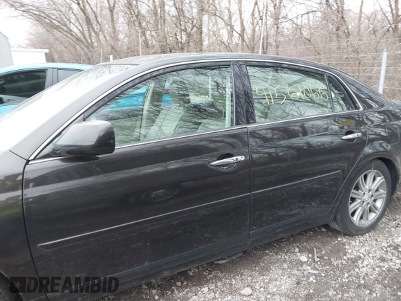 2010 Toyota Avalon XL with VIN 4T1BK3DB7AU359643, listed as a IAAI auction lot 41561066 with 171,526 mi miles and . Bid and sale history available at carsss.com. Image 14.