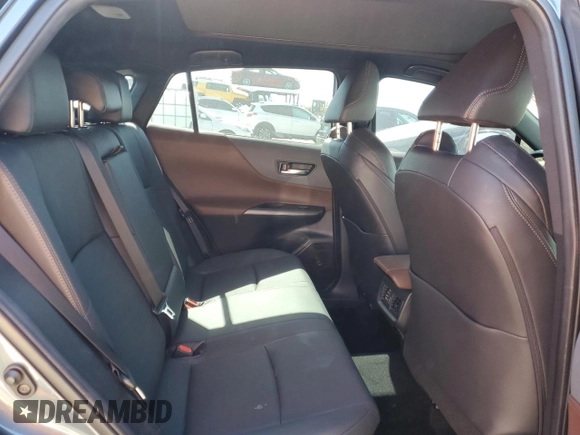 2022 Toyota Venza LE with VIN JTEAAAAH4NJ100997, listed as a Copart auction lot 53477235 with 18,099 mi miles and Salvage Title. Bid and sale history available at carsss.com. Image 11.