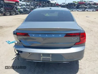 2017 Volvo S90 Inscription z VIN YV1A22ML2H1004789, wystawiony jako IAAI lot #42276293 z przebiegiem 55 947 mil mil oraz . Historia ofert i sprzedaży dostępna na DreamBid. Obrazek 17.