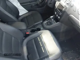 2017 Volkswagen Jetta SE с VIN 3VWDB7AJ8HM229236, выставлен на аукционе IAAI как лот 42073250 с пробегом 117 585 миль миль и . История ставок и продаж доступна на DreamBid. Изображение 5.