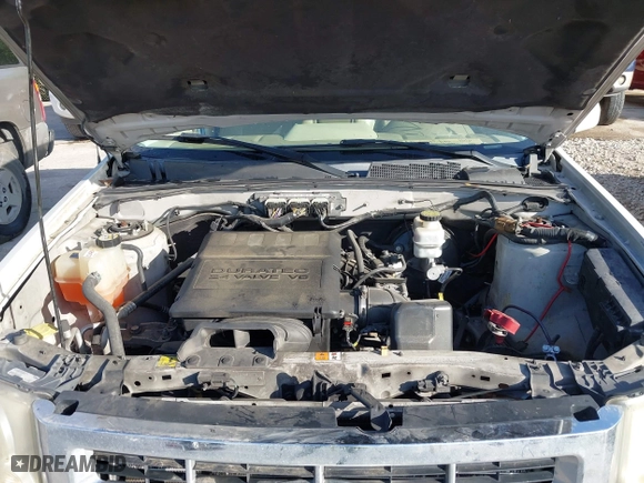 2011 Ford Escape Limited with VIN 1FMCU0EG4BKA28989, listed as a IAAI auction lot 42015694 with 271,226 mi miles. Bid and sale history available at carsss.com. Image 10.