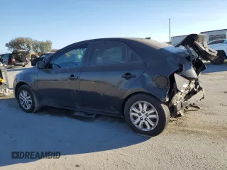 2011 Kia Forte LX with VIN KNAFT4A27B5343030, listed as a Copart auction lot 83338894 with 198,915 mi miles and Salvage Title. Bid and sale history available at carsss.com. Image 2.