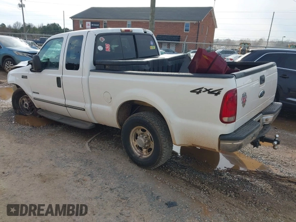 2000 Ford F-250 XL z VIN 1FTNX21F7YEC15664, wystawiony jako IAAI lot #41600552 z przebiegiem 340 100 mil mil oraz . Historia ofert i sprzedaży dostępna na DreamBid. Obrazek 3.