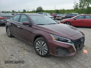 2024 Nissan Altima 2.5 SV with VIN 1N4BL4DWXRN352479, listed as a Copart auction lot 52413534 with 960 mi miles and Salvage Title. Bid and sale history available at carsss.com. Image 4.