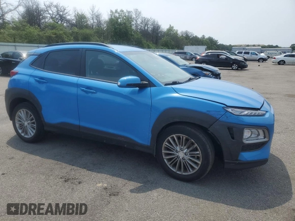 2020 Hyundai Kona SEL with VIN KM8K2CAA4LU569695, listed as a Copart auction lot 60736185 with 63,782 mi miles and Salvage title. Bid and sale history available at DreamBid. Image 4.