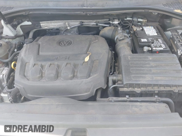 2018 Volkswagen Tiguan SEL with VIN 3VV3B7AX4JM201878, listed as a IAAI auction lot 42083809 with 115,956 mi miles and . Bid and sale history available at DreamBid. Image 10.