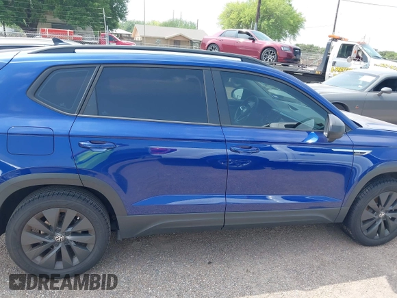 2024 Volkswagen Taos S с VIN 3VV5X7B26RM113472, выставлен на аукционе IAAI как лот 41925942 с пробегом 7 232 миль миль и . История ставок и продаж доступна на DreamBid. Изображение 13.