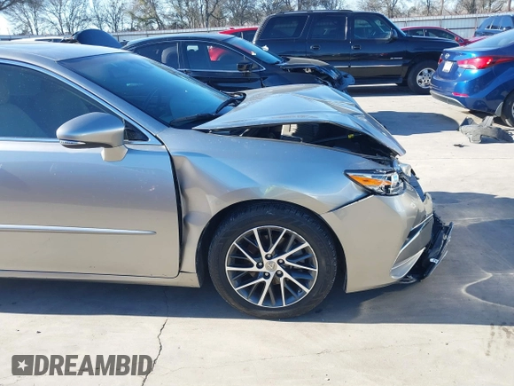 2016 Lexus ES with VIN 58ABK1GG8GU032522, listed as a IAAI auction lot 41666584 with 60,416 mi miles and . Bid and sale history available at carsss.com. Image 18.