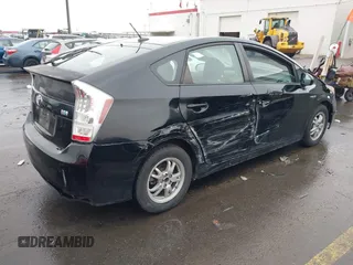 2010 Toyota Prius II with VIN JTDKN3DU8A0230427, listed as a IAAI auction lot 41180398 with 133,216 mi miles. Bid and sale history available at carsss.com. Image 4.