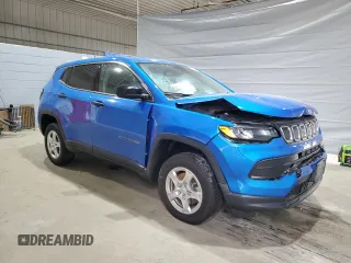 2022 Jeep Compass Sport с VIN 3C4NJDAB0NT221070, выставлен на аукционе Copart как лот 57667525 с пробегом 38 102 миль миль и Списание • Salvage title. История ставок и продаж доступна на DreamBid. Изображение 4.
