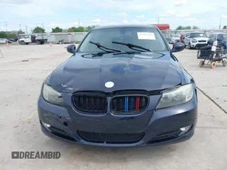 2009 BMW 3 Series 328i with VIN WBAPH77579NM31725, listed as a IAAI auction lot 41901344 with 143,905 mi miles. Bid and sale history available at carsss.com. Image 12.