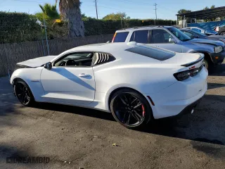 2021 Chevrolet Camaro 2LT with VIN 1G1FD1RX6M0102972, listed as a Copart auction lot 77806624 with 30,609 mi miles and Clean Title. Bid and sale history available at carsss.com. Image 2.