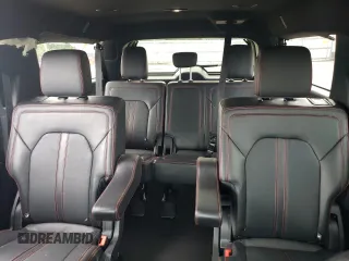 2024 Ford Expedition Max Limited z VIN 1FMJK2A8XREA45702, wystawiony jako Copart lot #61544555 z przebiegiem 17 179 mil mil oraz Szkoda całkowita • Salvage title. Historia ofert i sprzedaży dostępna na DreamBid. Obrazek 10.