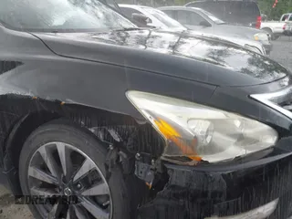 2013 Nissan Altima SV with VIN 1N4AL3AP5DC139804, listed as a IAAI auction lot 42432853 with 170,168 mi miles and . Bid and sale history available at DreamBid. Image 6.