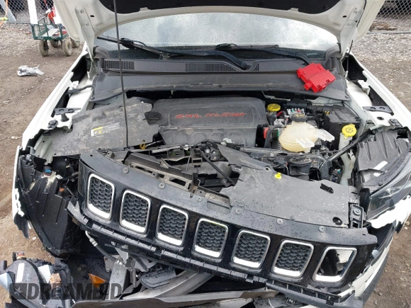 2019 Jeep Compass Latitude with VIN 3C4NJDBB6KT839035, listed as a IAAI auction lot 41864722 with Not Provided miles and . Bid and sale history available at carsss.com. Image 10.