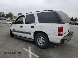 2003 Chevrolet Tahoe LS with VIN 1GNEC13V43R227614, listed as a Copart auction lot 70520804 with 175,694 mi miles and Salvage Title. Bid and sale history available at carsss.com. Image 2.