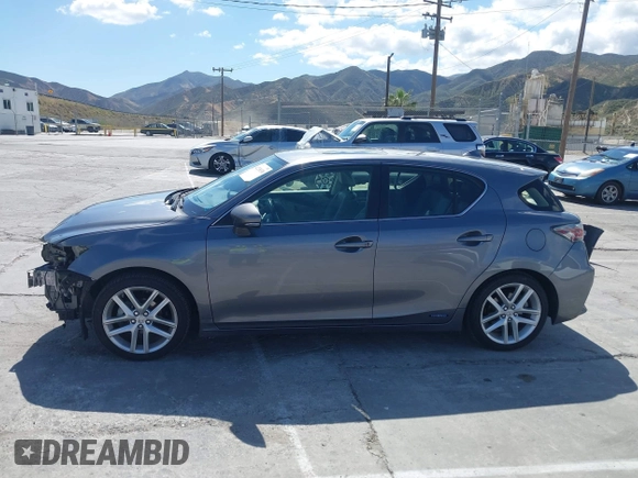 2017 Lexus CT 200h with VIN JTHKD5BH2H2287370, listed as a IAAI auction lot 42238330 with 117,889 mi miles and . Bid and sale history available at DreamBid. Image 15.
