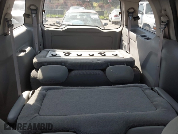 2002 Ford Windstar with VIN 2FMZA50472BB46736, listed as a IAAI auction lot 42096078 with 200,073 mi miles and . Bid and sale history available at carsss.com. Image 8.