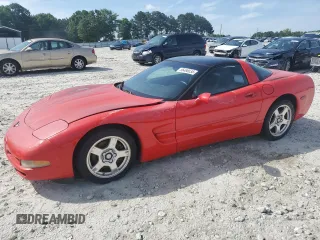 1998 Chevrolet Corvette z VIN 1G1YY22G6W5108175, wystawiony jako Copart lot #56498035 z przebiegiem 144 027 mil mil oraz Czysty tytuł • Clean title. Historia ofert i sprzedaży dostępna na DreamBid. Obrazek 1.