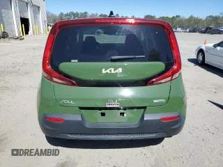 2022 Kia Soul EX with VIN KNDJ33AU3N7155669, listed as a Copart auction lot 47211445 with 35,317 mi miles and Salvage Title. Bid and sale history available at carsss.com. Image 6.