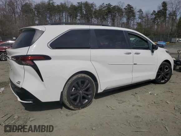 2022 Toyota Sienna XSE with VIN 5TDDRKEC2NS094411, listed as a Copart auction lot 46491605 with 72,740 mi miles and Salvage title. Bid and sale history available at DreamBid. Image 3.