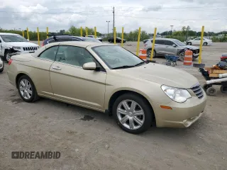 2010 Chrysler Sebring Limited z VIN 1C3BC6EV9AN172480, wystawiony jako Copart lot #56551775 z przebiegiem 113 048 mil mil oraz Szkody całkowita. Historia ofert i sprzedaży dostępna na DreamBid. Obrazek 4.