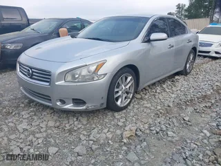 2014 Nissan Maxima 3.5 SV w/Sport Pkg with VIN 1N4AA5AP4EC460123, listed as a IAAI auction lot 41950780 with 137,674 mi miles. Bid and sale history available at carsss.com. Image 2.