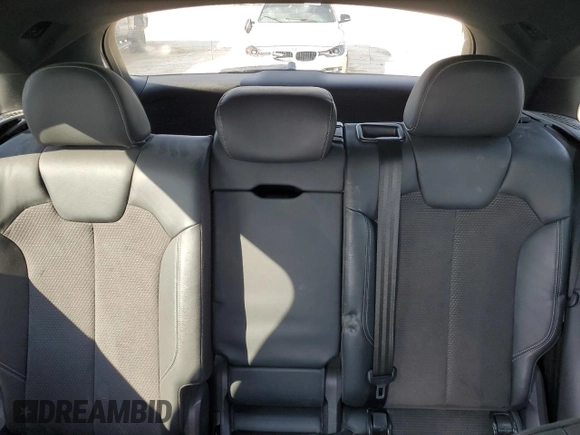2019 Audi SQ5 Premium with VIN WA1A4AFYXK2066262, listed as a Copart auction lot 70586984 with 69,015 mi miles and Clean Title. Bid and sale history available at carsss.com. Image 10.
