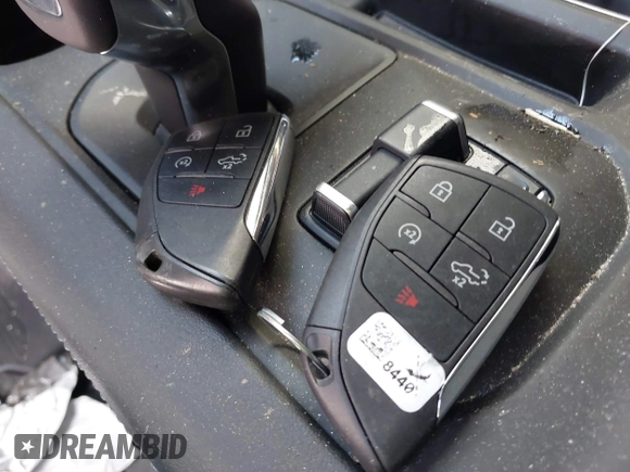 2022 GMC Sierra 1500 with VIN 3GTUUGETXNG640009, listed as a IAAI auction lot 41626847 with 43,537 mi miles and . Bid and sale history available at DreamBid. Image 11.