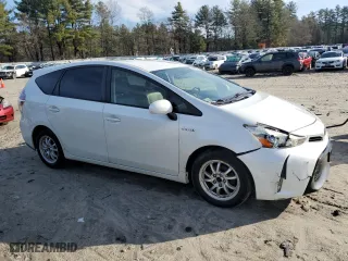 2016 Toyota Prius v Two with VIN JTDZN3EU9GJ042161, listed as a Copart auction lot 50314435 with 102,720 mi miles and Salvage Title. Bid and sale history available at carsss.com. Image 4.