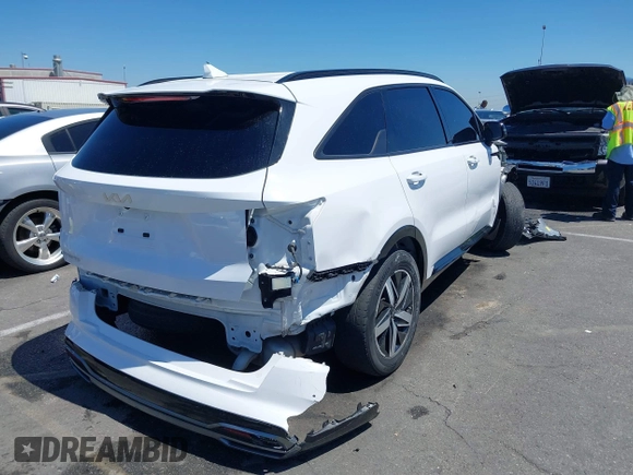 2023 Kia Sorento S with VIN 5XYRL4LC0PG192505, listed as a IAAI auction lot 39214456 with 68,888 mi miles and . Bid and sale history available at DreamBid. Image 4.