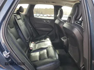 2018 Volvo XC60 Momentum with VIN YV4102RKXJ1002643, listed as a Copart auction lot 52254575 with 75,183 mi miles and Salvage Title. Bid and sale history available at DreamBid. Image 11.