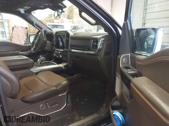 2021 Ford F-150 XL with VIN 1FTFW1E8XMFA47553, listed as a IAAI auction lot 41496255 with 83,711 mi miles. Bid and sale history available at carsss.com. Image 5.