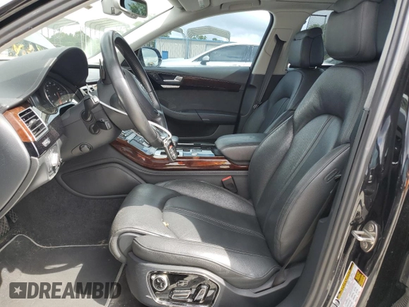 2014 Audi A8 3.0T z VIN WAURGAFD5EN007035, wystawiony jako Copart lot #58578545 z przebiegiem 199 696 mil mil oraz Tytuł czysty. Historia ofert i sprzedaży dostępna na DreamBid. Obrazek 7.