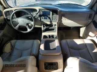2005 GMC Yukon SLT with VIN 1GKEK13Z05J241613, listed as a Copart auction lot 68125054 with 227,630 mi miles and Salvage Title. Bid and sale history available at carsss.com. Image 8.