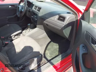2012 Volkswagen Jetta S с VIN 3VW2K7AJ2CM346570, выставлен на аукционе IAAI как лот 42265230 с пробегом 171 919 миль миль и . История ставок и продаж доступна на DreamBid. Изображение 5.