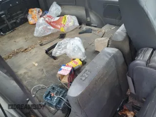 2001 Ford Explorer Sport с VIN 1FMYU70E11UB04952, выставлен на аукционе Copart как лот 43765175 с пробегом 208 223 миль миль и Списание • Salvage title. История ставок и продаж доступна на DreamBid. Изображение 11.